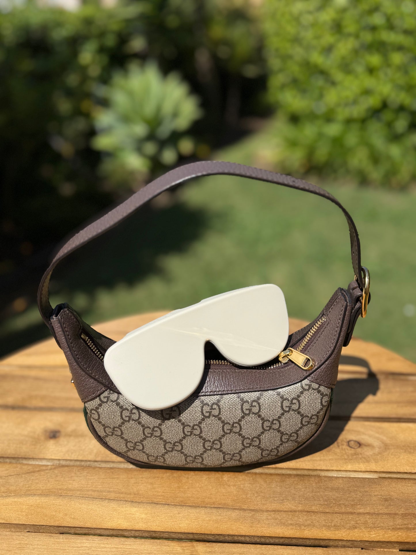 FOLDO Funda de silicona para gafas – Beige arena, ligera y compacta