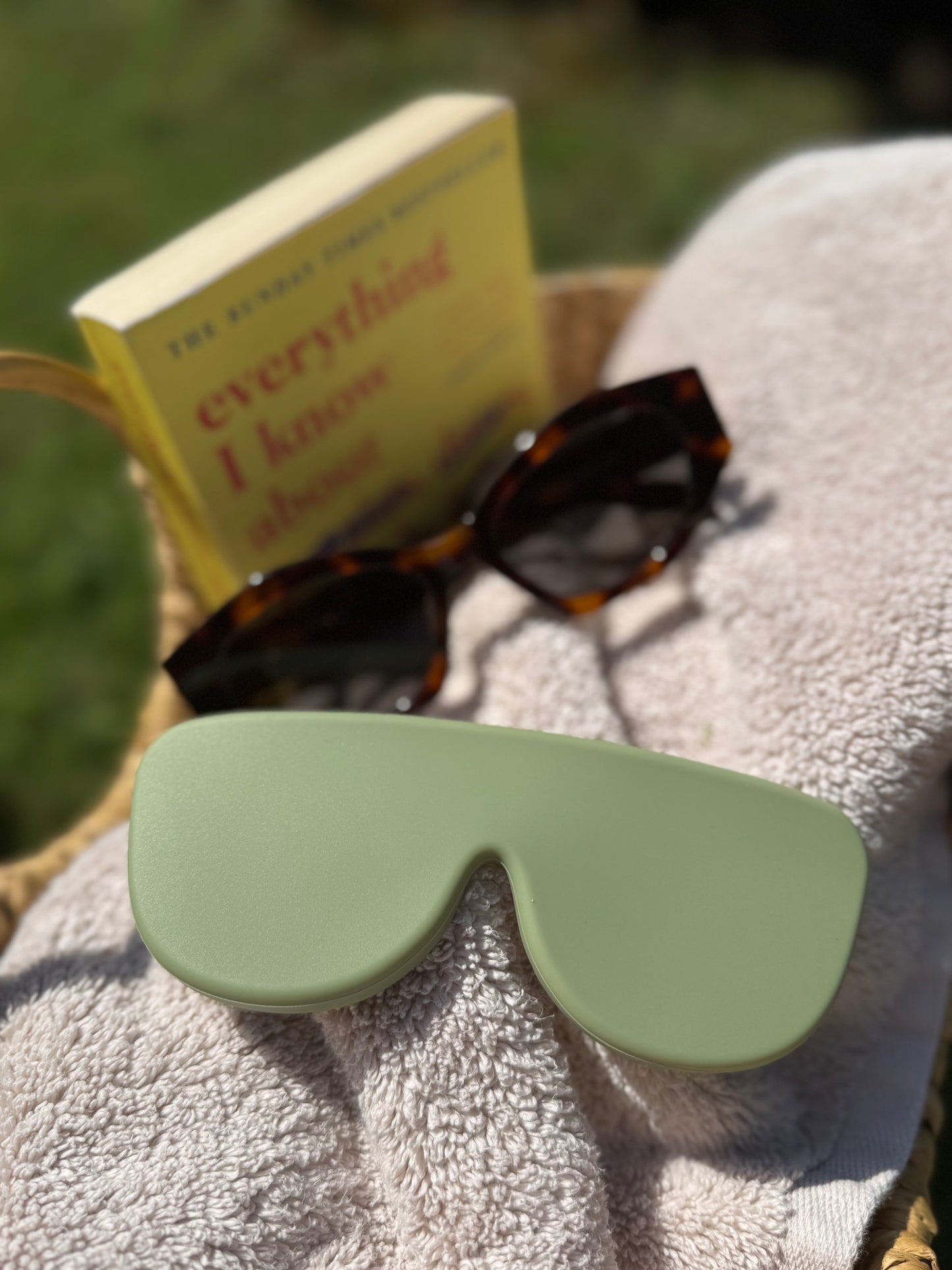FOLDO Funda de silicona para gafas – Verde oliva, ligera y compacta